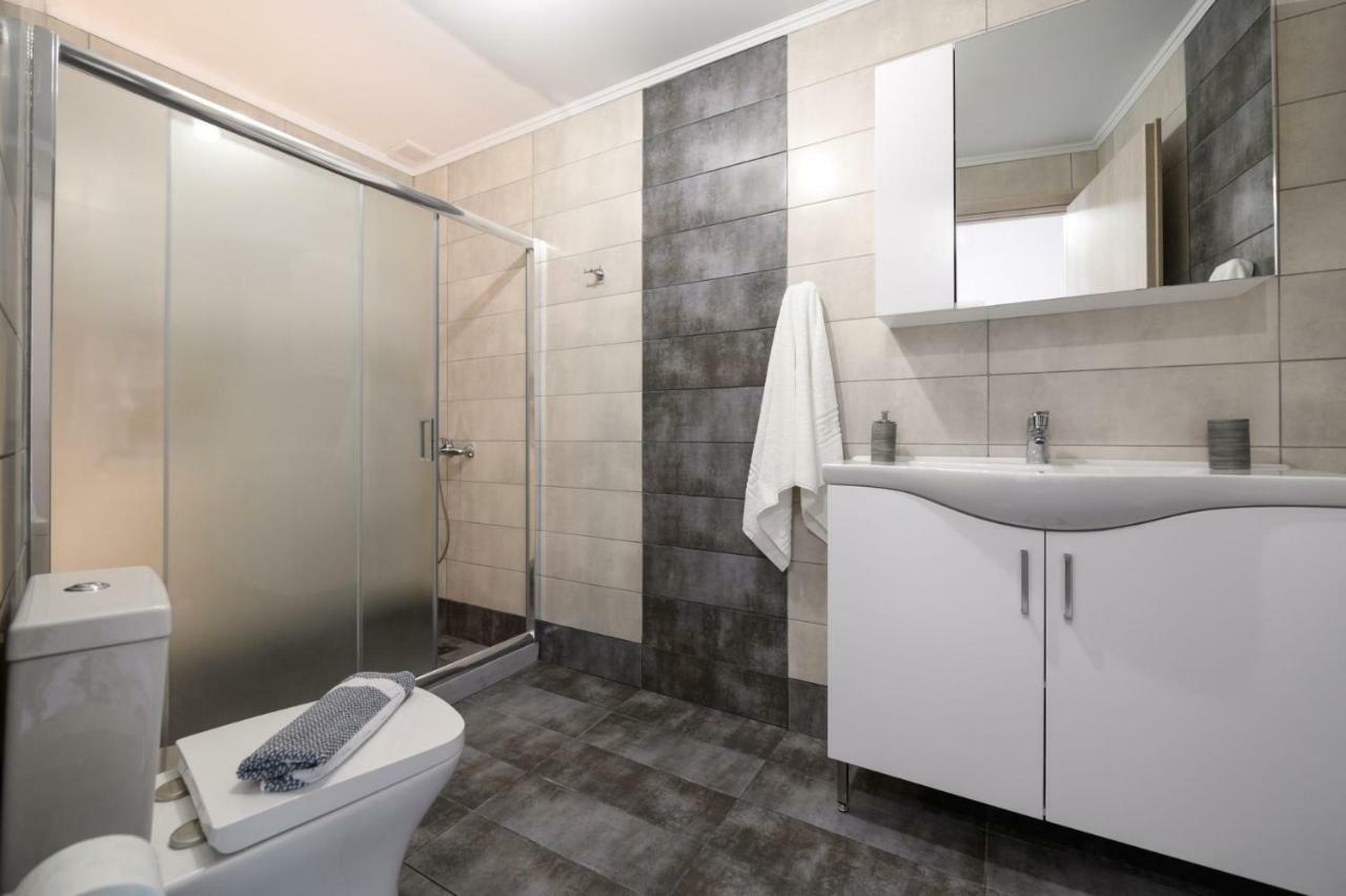 Coral Sea Apartment Коккинос Пиргос Экстерьер фото