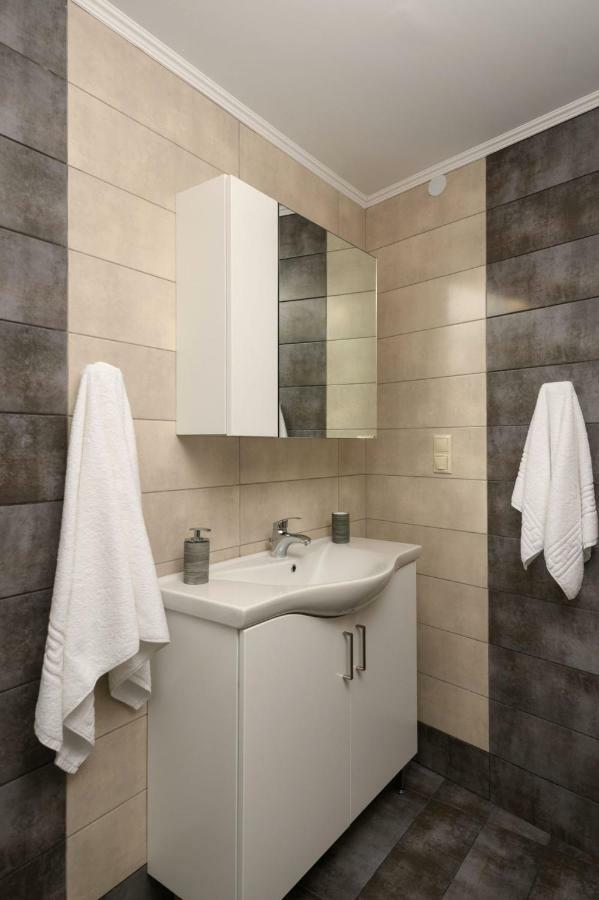 Coral Sea Apartment Коккинос Пиргос Экстерьер фото