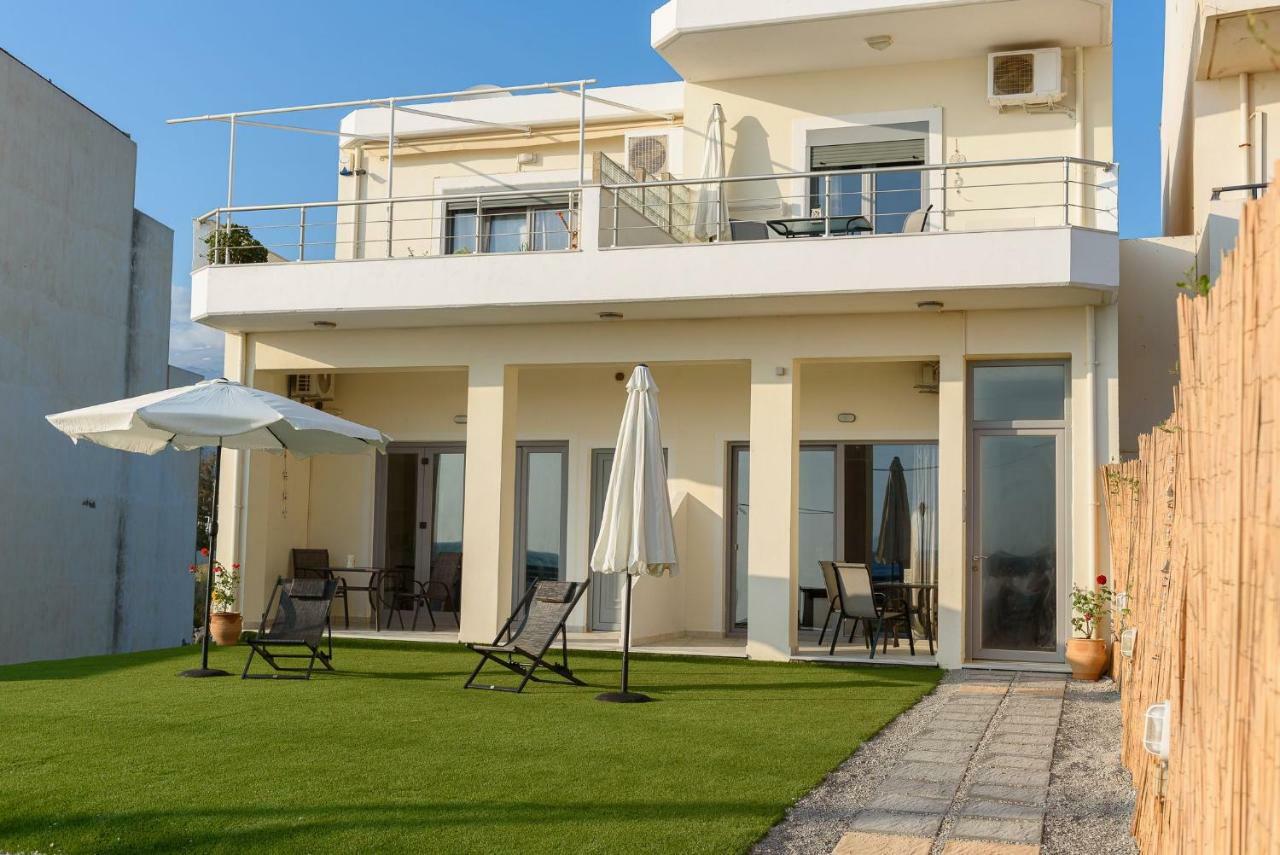Coral Sea Apartment Коккинос Пиргос Экстерьер фото